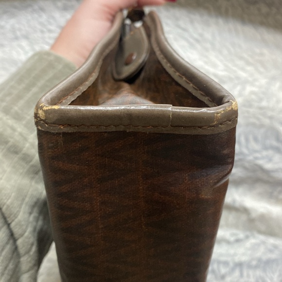 💼 MARIO VALENTINO CLUTCH💼 - Picture 12 of 13